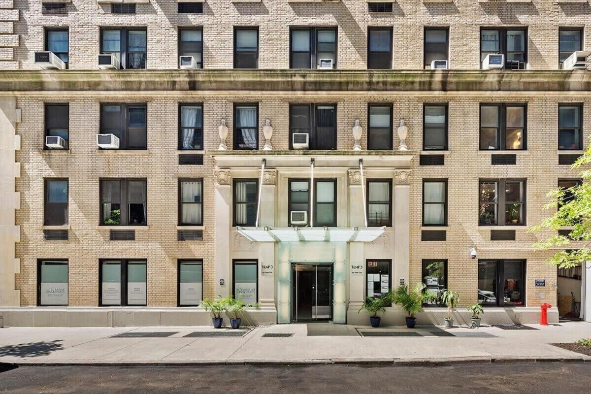 73-410 Luxury 24 Dm New Studio Uws Gym Laundry Apartment New York Exterior photo